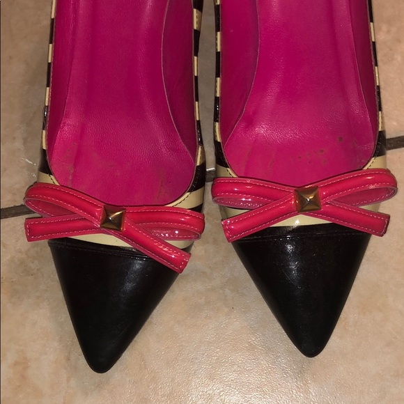 Kate Spade Patent Leather Striped Bow Stilettos - Picture 3 of 4